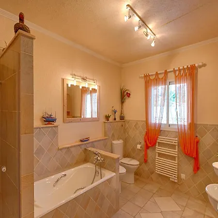 Holiday In Casas De Torrat *