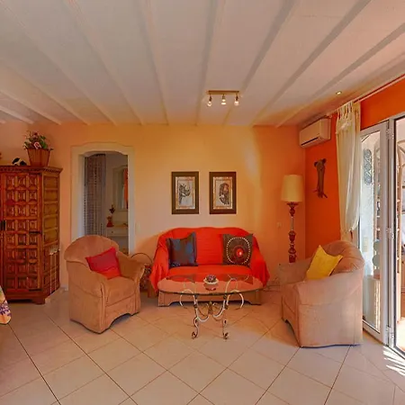 Holiday In Casas De Torrat